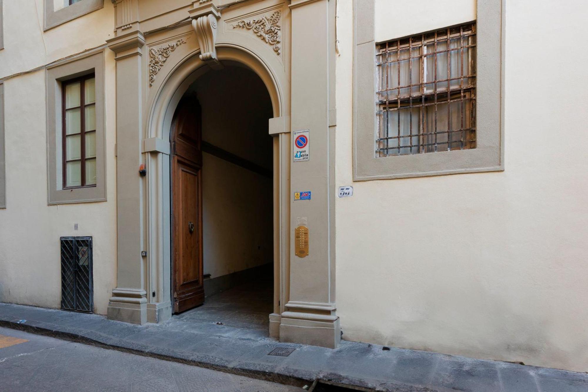Palazzo Caccini Luxury Apartment Флоренция Екстериор снимка
