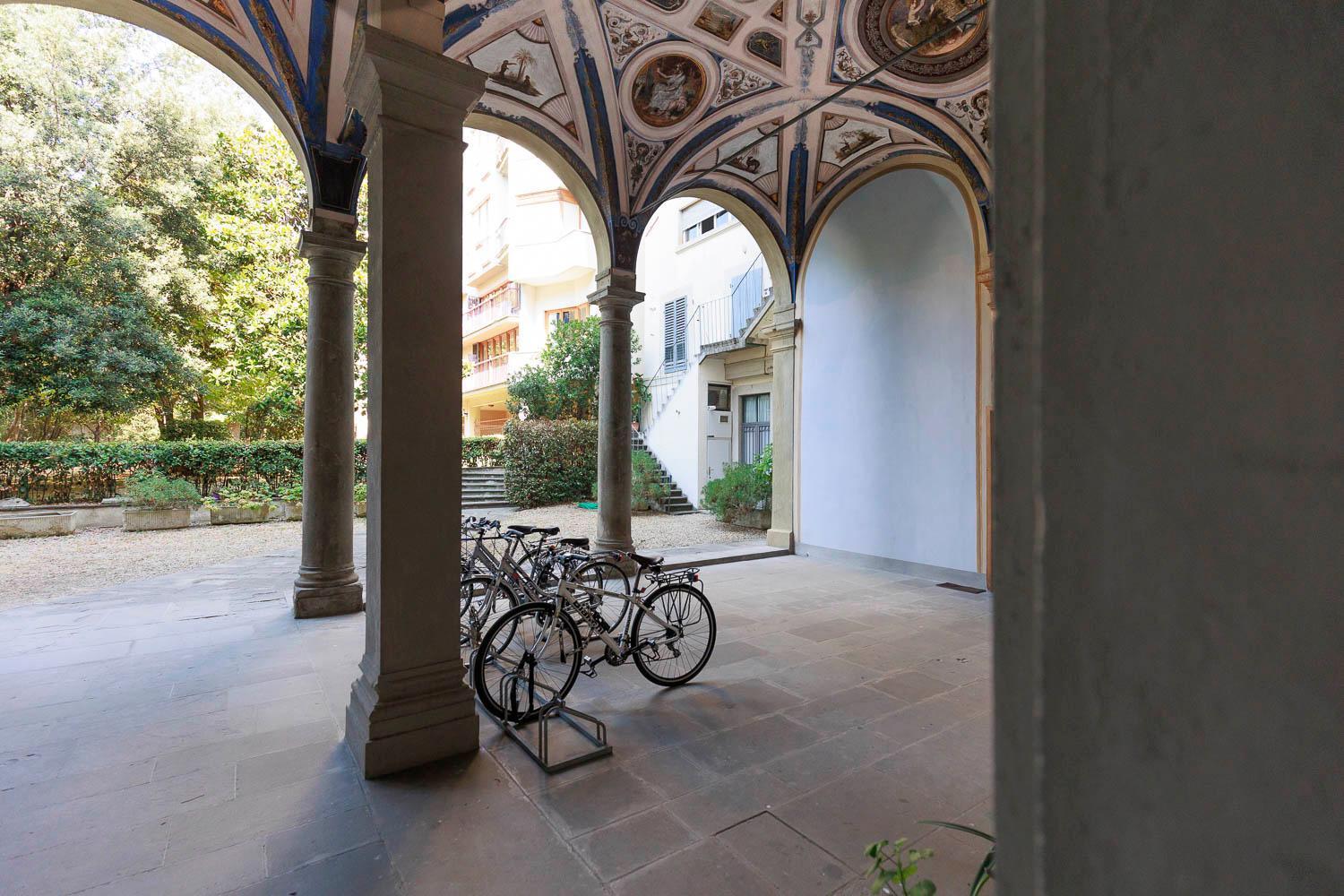 Palazzo Caccini Luxury Apartment Флоренция Екстериор снимка